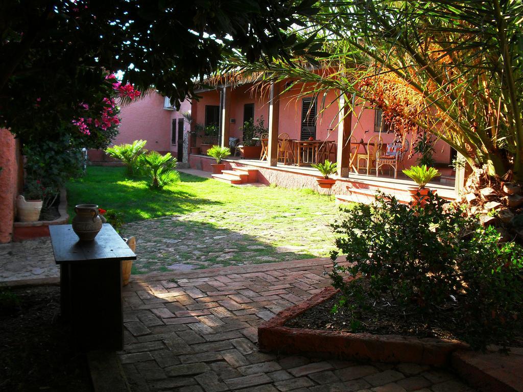 Il Vigneto B&B Gonnesa Room photo